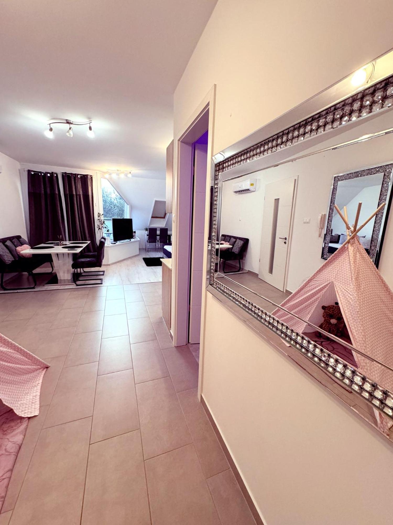 Exclusive Family Apartman Apartment Pecs Ngoại thất bức ảnh