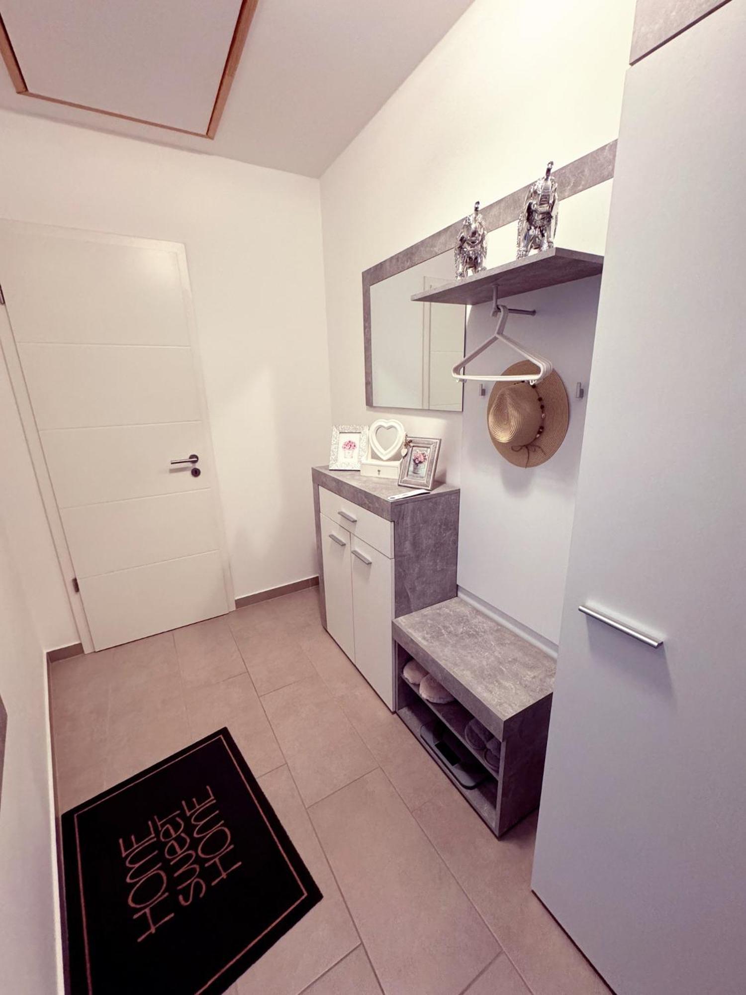 Exclusive Family Apartman Apartment Pecs Ngoại thất bức ảnh
