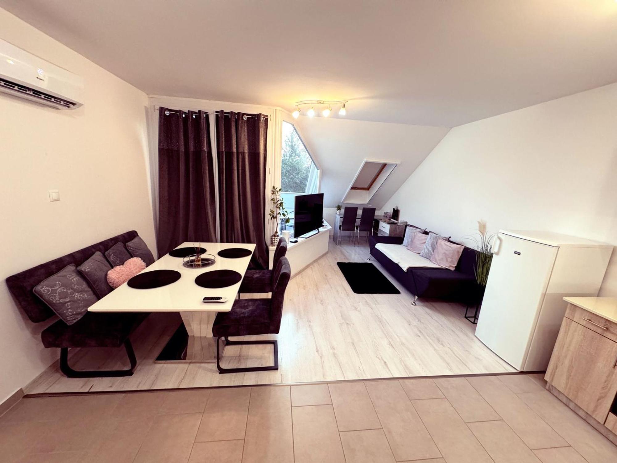 Exclusive Family Apartman Apartment Pecs Ngoại thất bức ảnh